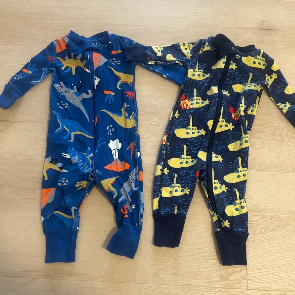 Hanna Andersson Blue and Yellow Kids Footies
